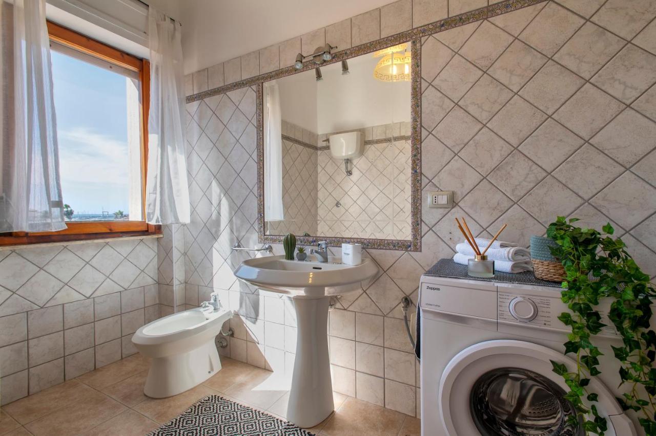 Lungomare Garibaldi - Attico A Due Passi Dal Mare Apartment Alghero Ngoại thất bức ảnh